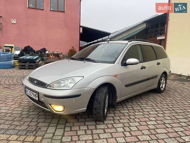 Универсал Ford Focus 2003 в Надворной
