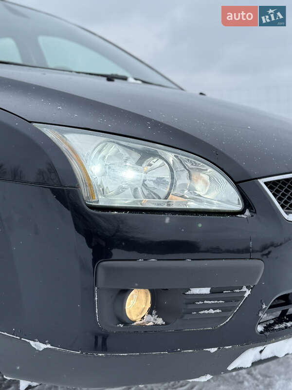 Седан Ford Focus 2005 в Ровно