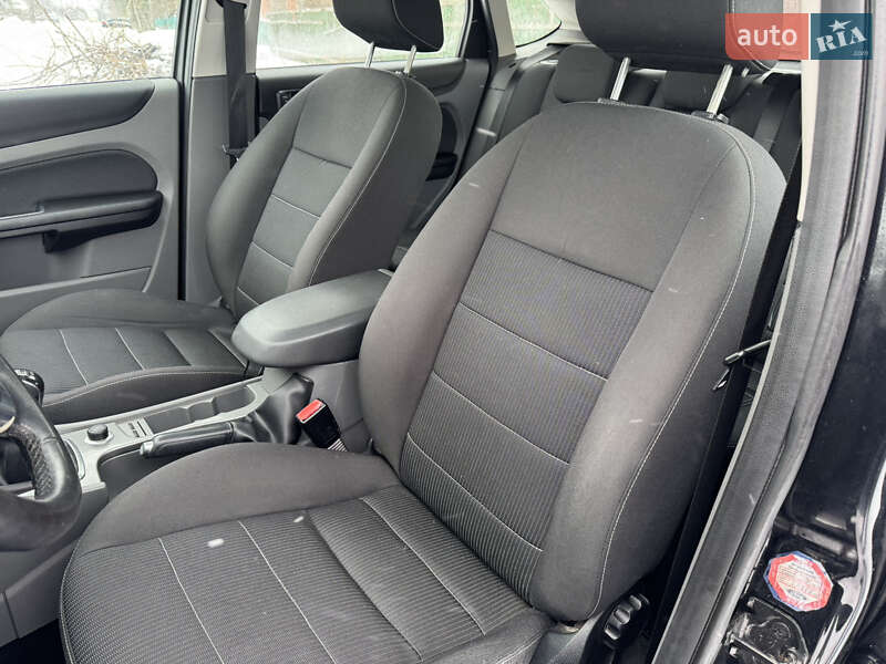 Хэтчбек Ford Focus 2008 в Умани