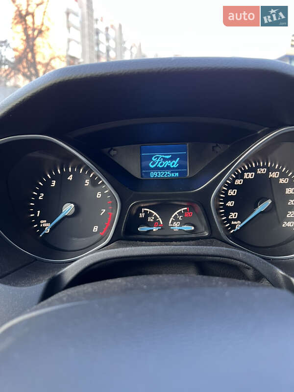 Хэтчбек Ford Focus 2013 в Львове