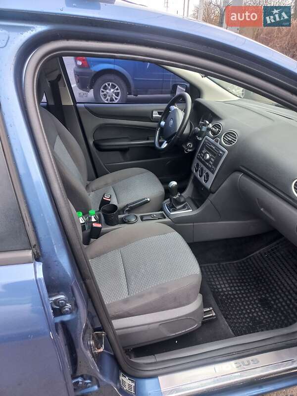 Седан Ford Focus 2006 в Одессе