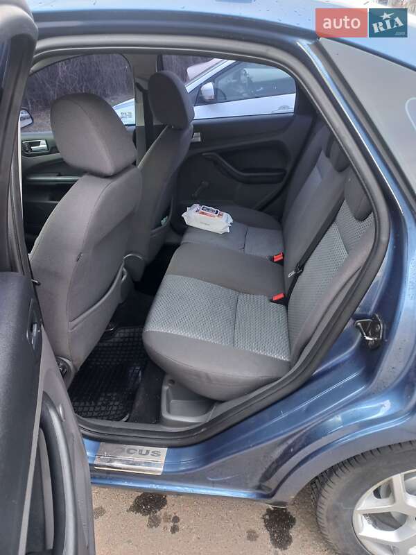 Седан Ford Focus 2006 в Одессе