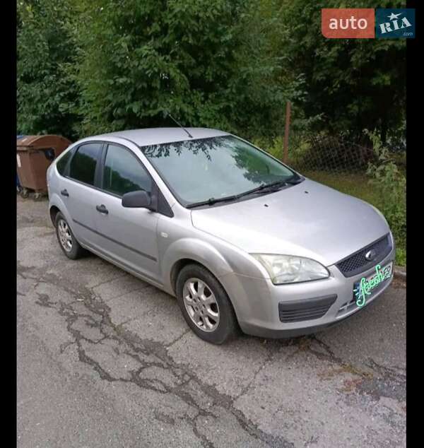 Седан Ford Focus 2005 в Хусте