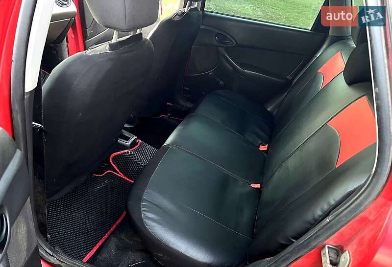 Универсал Ford Focus 2002 в Попельне