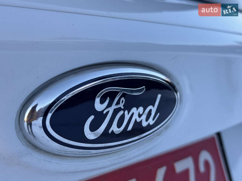 Универсал Ford Focus 2013 в Стрые