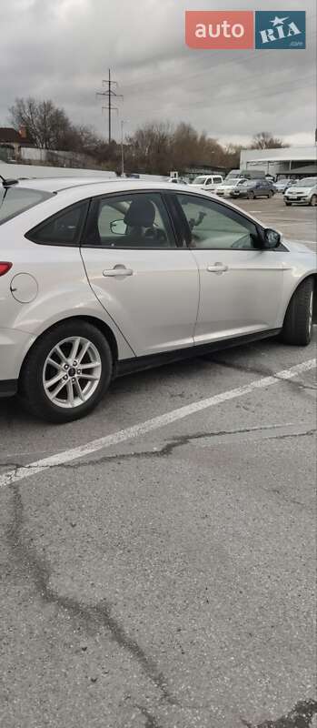 Седан Ford Focus 2017 в Ужгороде