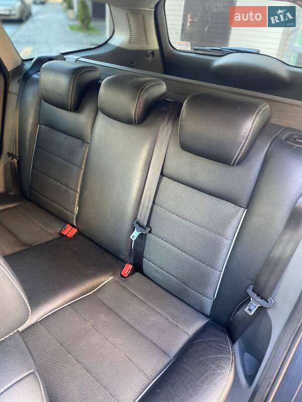 Універсал Ford Focus 2010 в Чернігові фото 20 Універсал Ford Focus 2010 в Чернігові