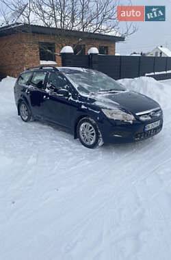 Универсал Ford Focus 2008 в Сарнах