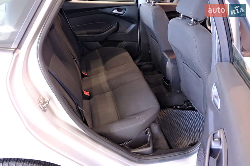 Седан Ford Focus 2017 в Одессе