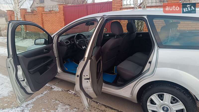 Универсал Ford Focus 2006 в Николаеве