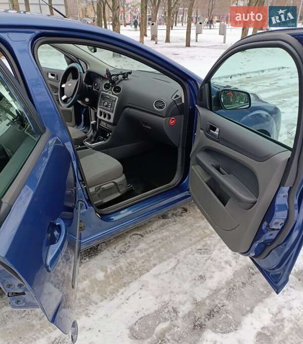 Універсал Ford Focus 2006 в Дніпрі