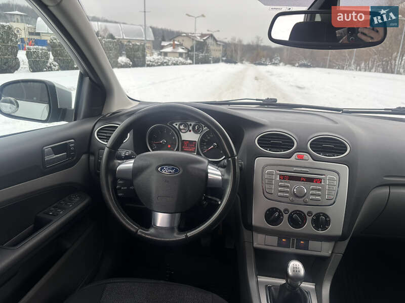 Хэтчбек Ford Focus 2008 в Днепре фото 8 Хэтчбек Ford Focus 2008 в Днепре