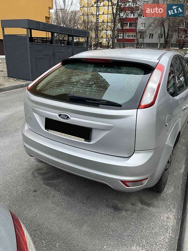 Хетчбек Ford Focus 2008 в Дніпрі