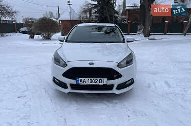 Седан Ford Focus 2016 в Києві