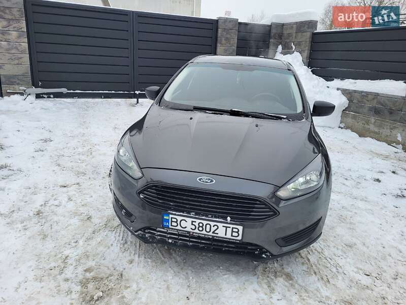 Седан Ford Focus 2018 в Львові