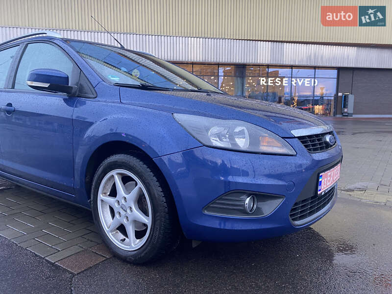 Універсал Ford Focus 2010 в Луцьку