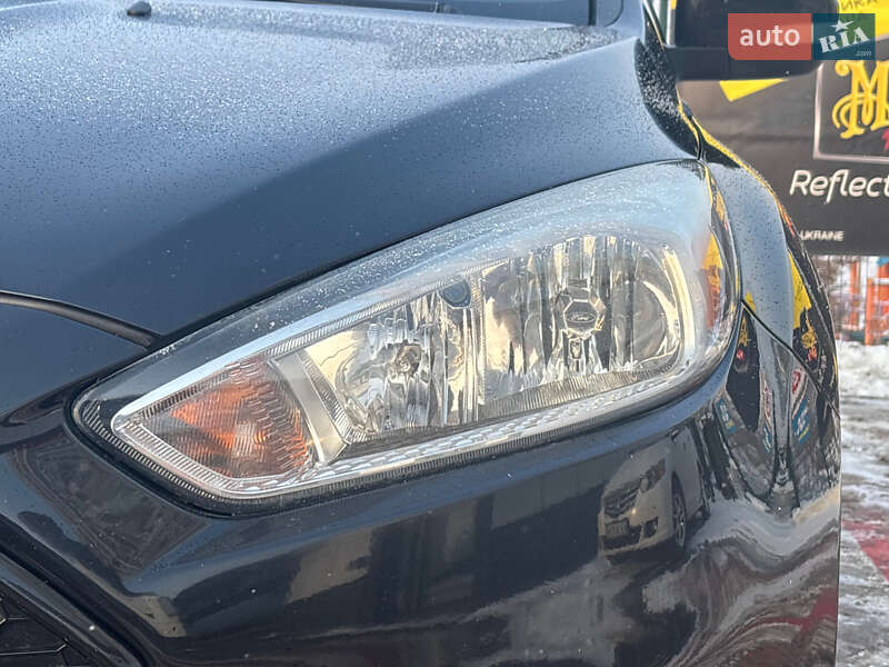 Седан Ford Focus 2015 в Киеве
