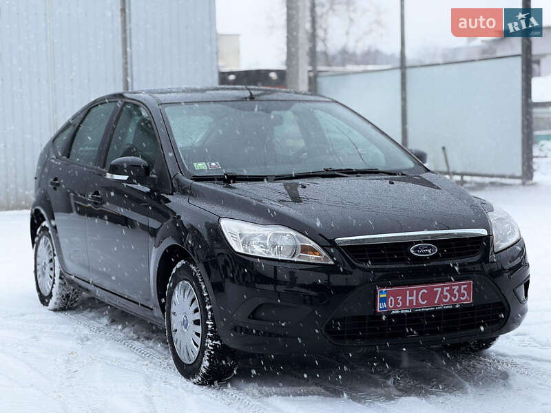 Хэтчбек Ford Focus 2008 в Вознесенске