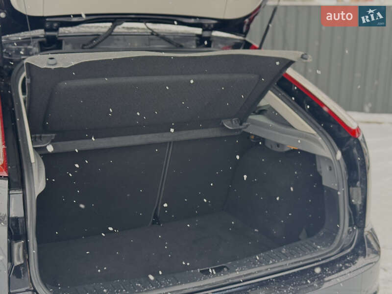 Хэтчбек Ford Focus 2008 в Вознесенске