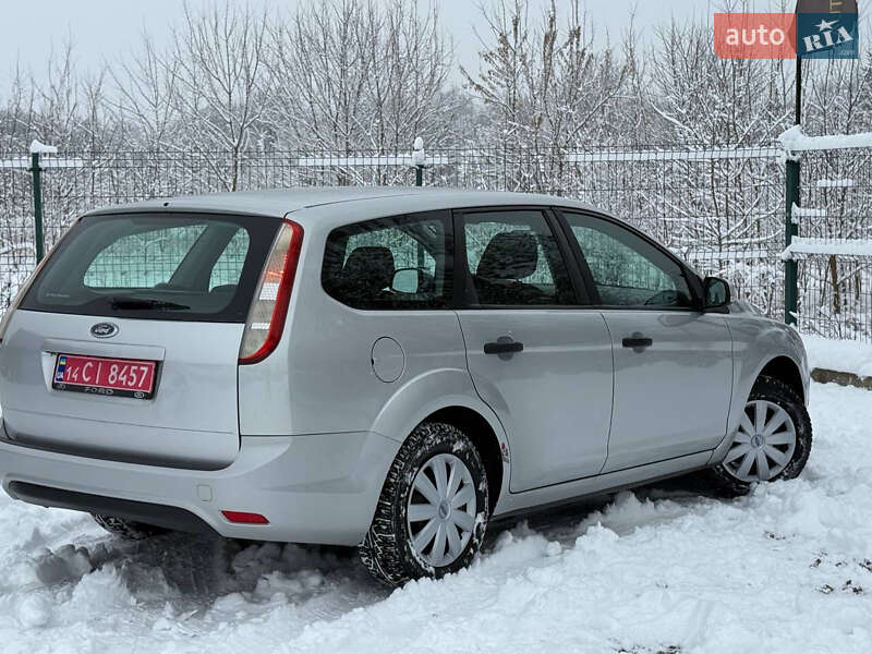 Універсал Ford Focus 2008 в Дрогобичі