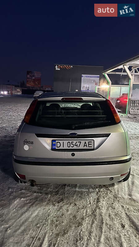 Хэтчбек Ford Focus 2004 в Киеве