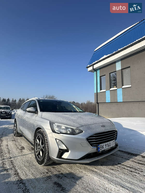 Универсал Ford Focus 2021 в Ровно