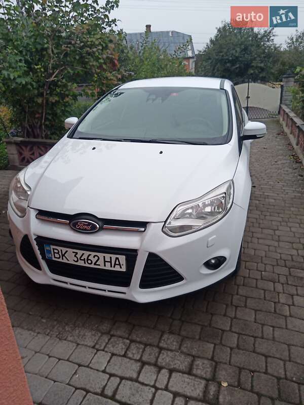 Универсал Ford Focus 2011 в Ровно