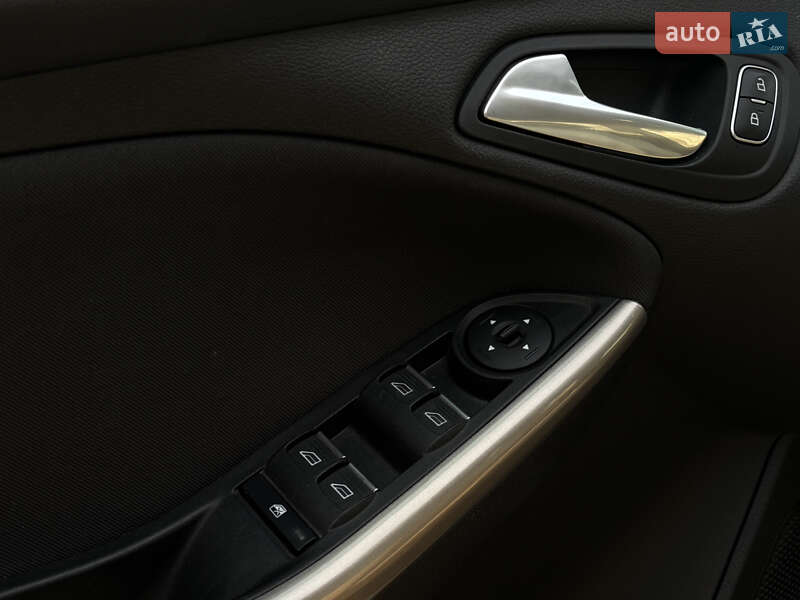 Седан Ford Focus 2018 в Николаеве