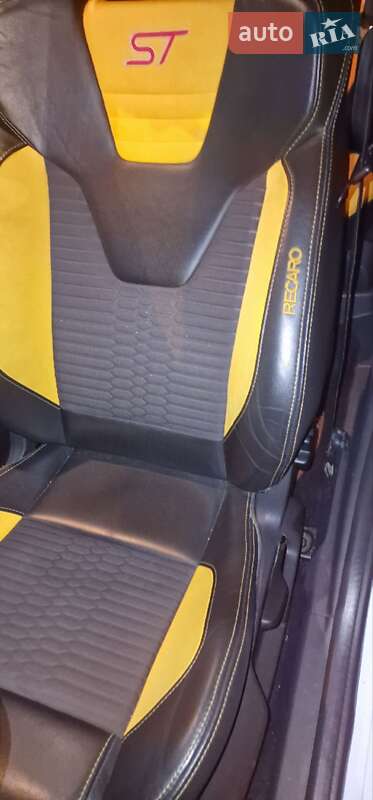 Хэтчбек Ford Focus 2013 в Херсоне фото 4 Хэтчбек Ford Focus 2013 в Херсоне