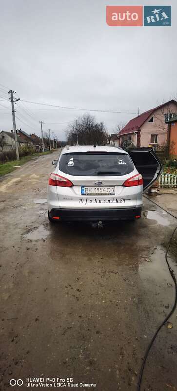 Універсал Ford Focus 2011 в Здолбуніві