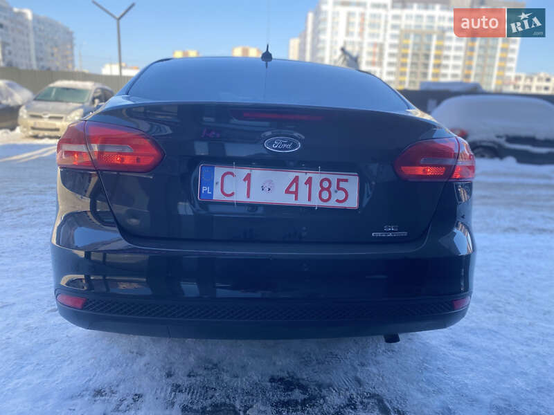 Седан Ford Focus 2015 в Чернігові
