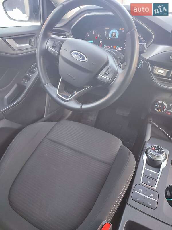 Универсал Ford Focus 2020 в Бродах фото 25 Универсал Ford Focus 2020 в Бродах