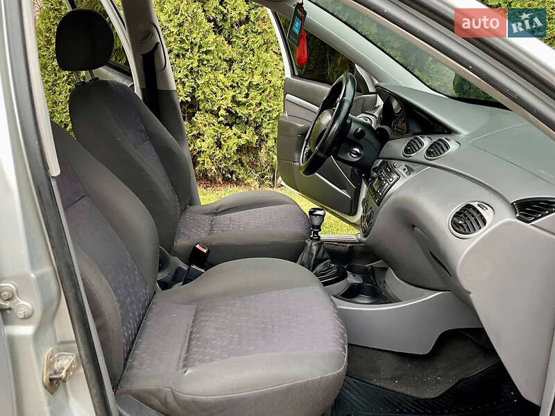 Универсал Ford Focus 2002 в Ивано-Франковске