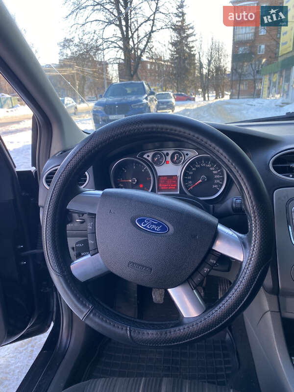 Седан Ford Focus 2008 в Шостке