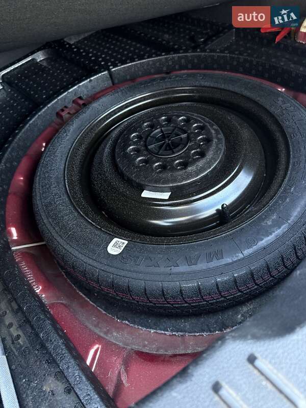 Седан Ford Focus 2014 в Сумах