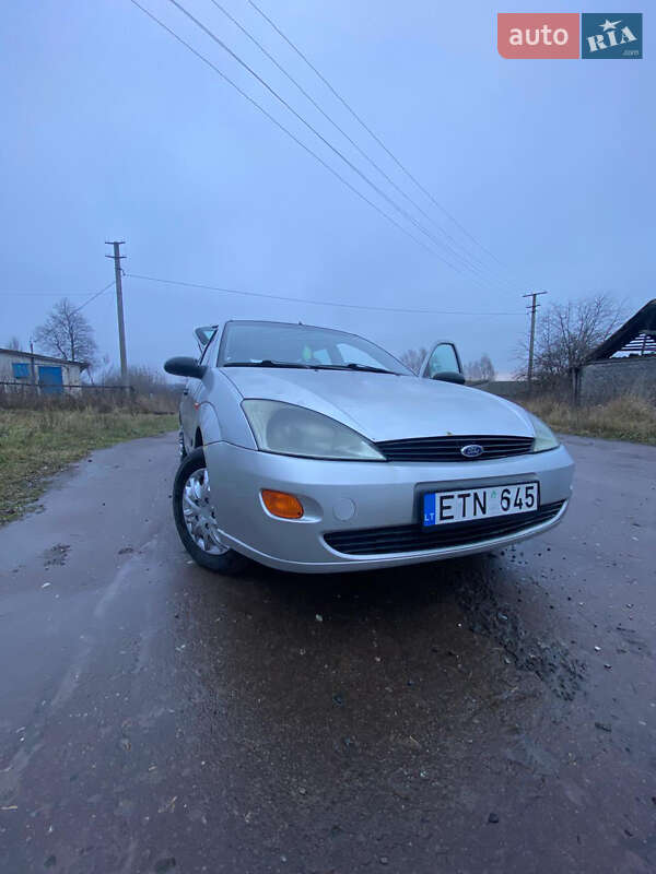 Универсал Ford Focus 1999 в Глухове фото 2 Универсал Ford Focus 1999 в Глухове