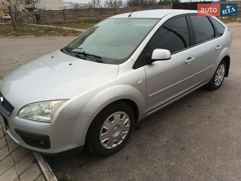 Хетчбек Ford Focus 2007 в Павлограді