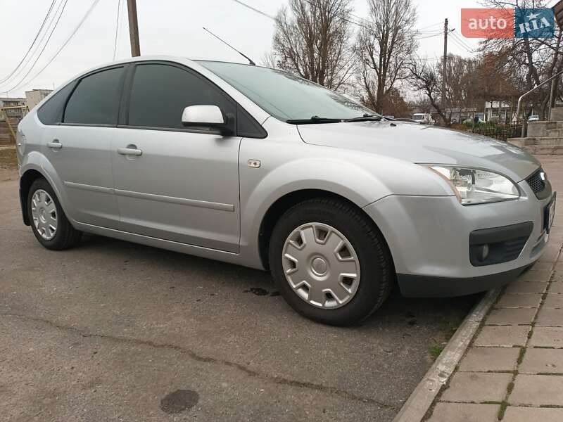 Хетчбек Ford Focus 2007 в Павлограді