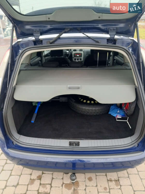 Универсал Ford Focus 2010 в Львове