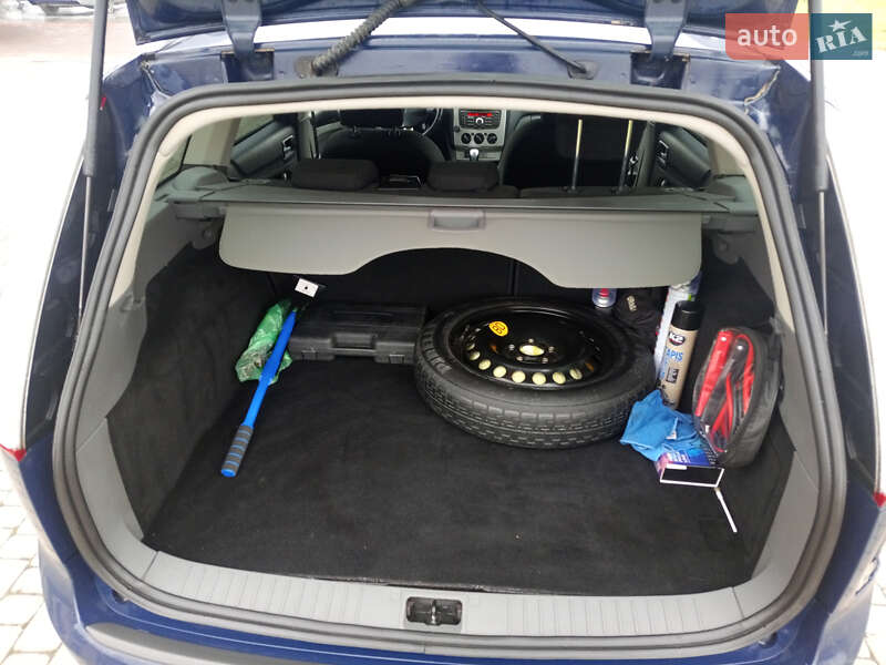 Универсал Ford Focus 2010 в Львове