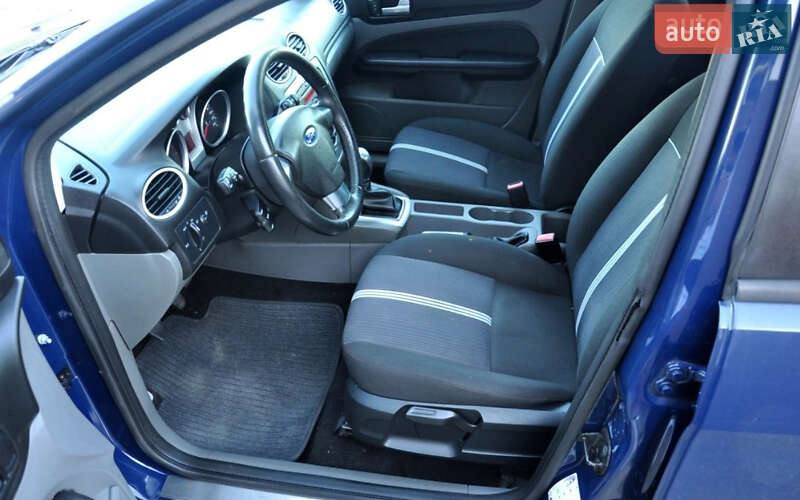 Универсал Ford Focus 2010 в Львове