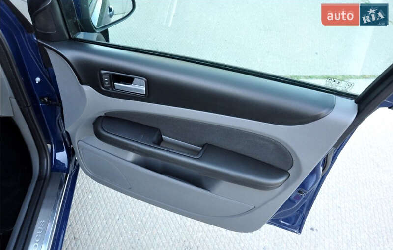 Универсал Ford Focus 2010 в Львове