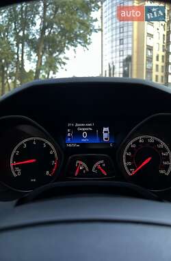 Хетчбек Ford Focus 2015 в Чернігові