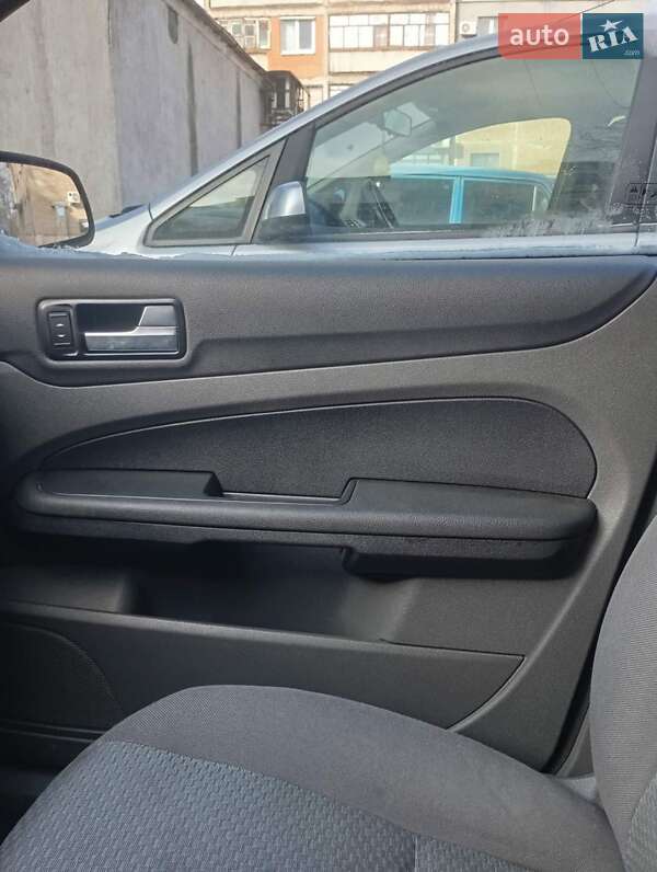 Універсал Ford Focus 2005 в Кривому Розі