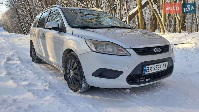 Ford Focus 2010