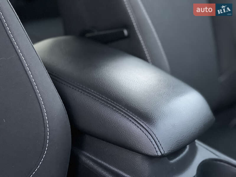 Хетчбек Ford Focus 2012 в Стрию