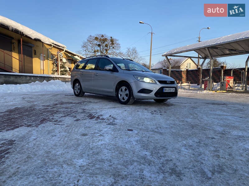 Універсал Ford Focus 2008 в Рівному