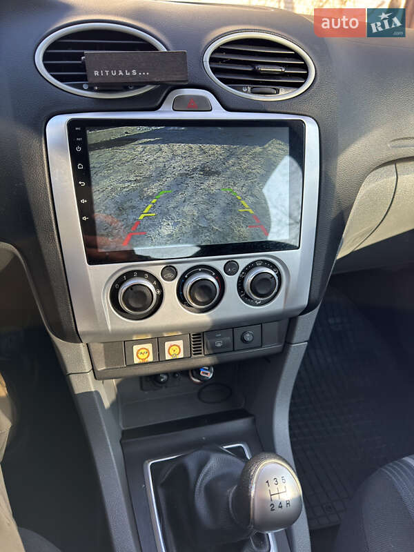 Хэтчбек Ford Focus 2011 в Балаклее