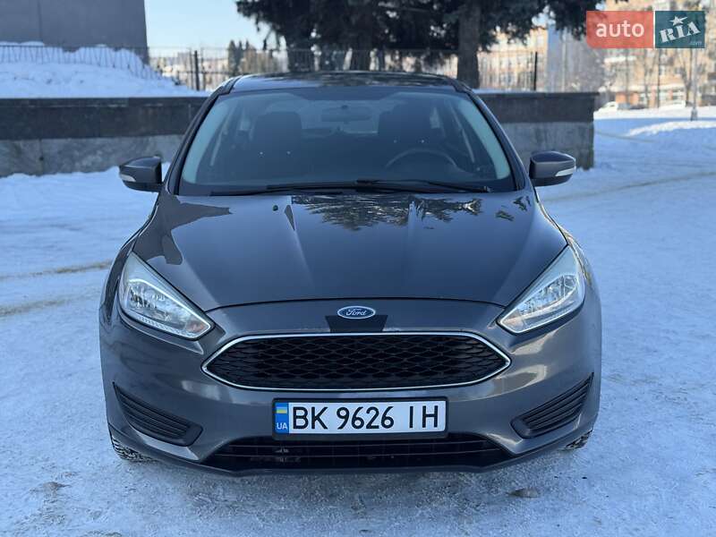 Хетчбек Ford Focus 2017 в Рівному