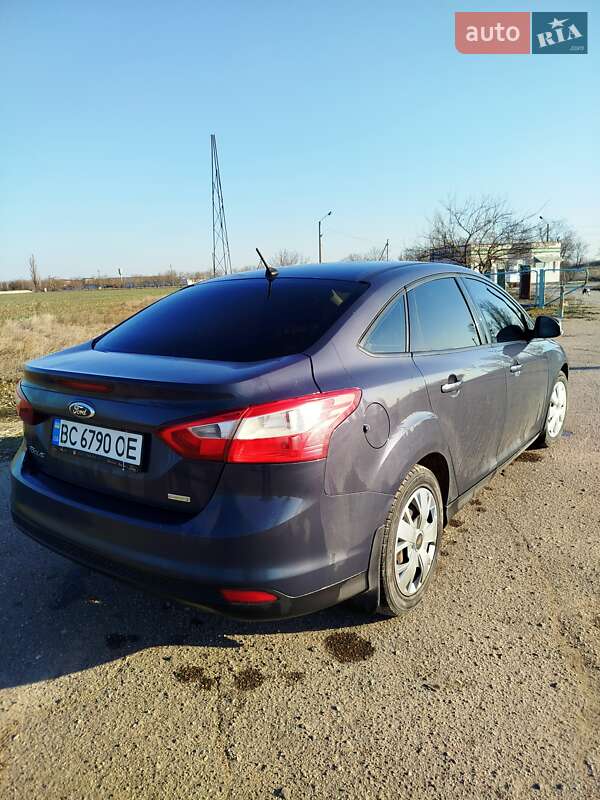 Седан Ford Focus 2014 в Новой Одессе